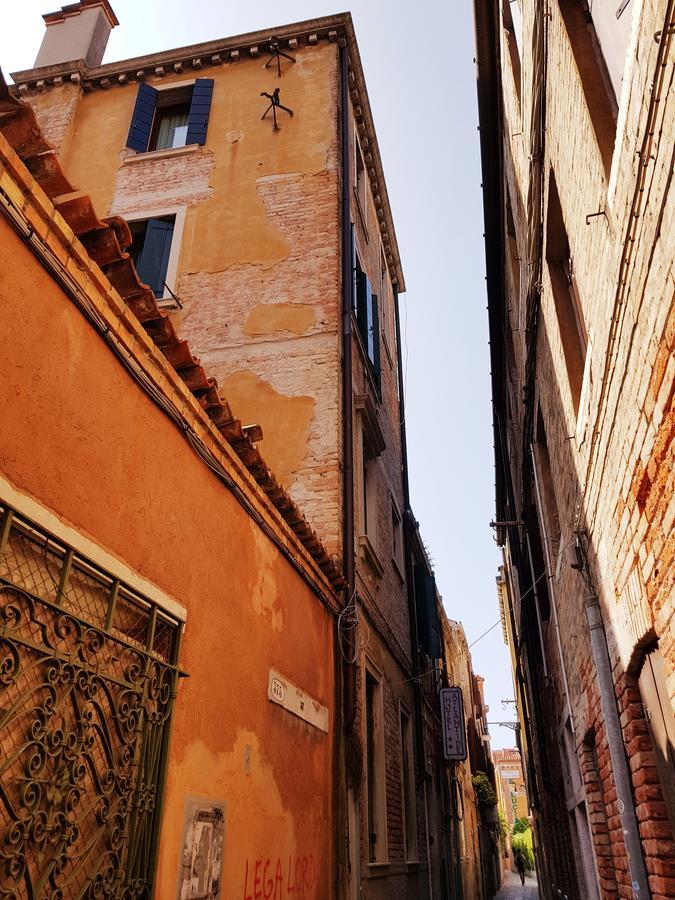 Residenza Ponte Degli Scalzi Venesia Bagian luar foto
