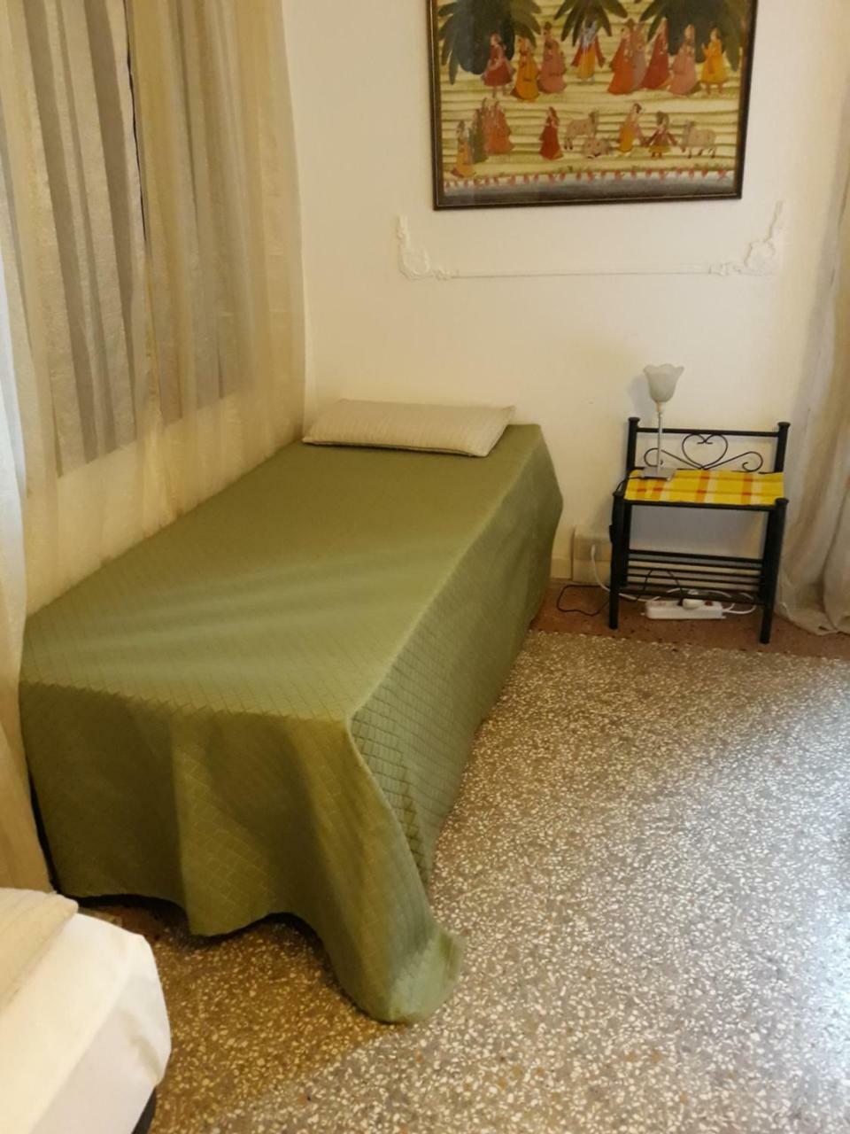 Residenza Ponte Degli Scalzi Venesia Bagian luar foto
